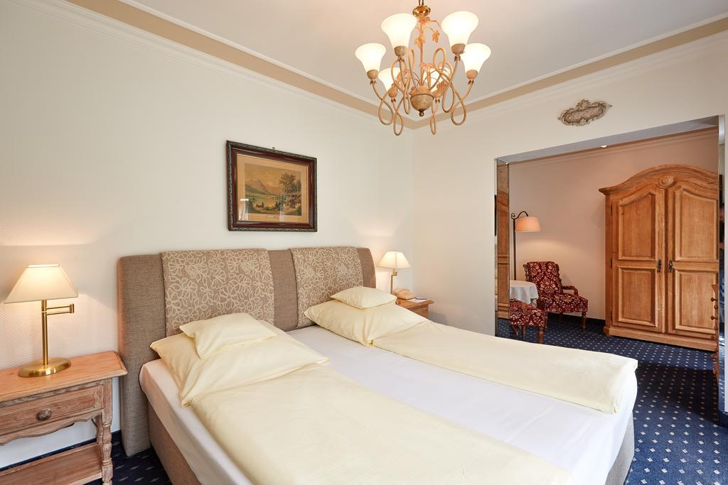 Hotel Edelweiss Garni Гармиш-Партенкирхен Экстерьер фото