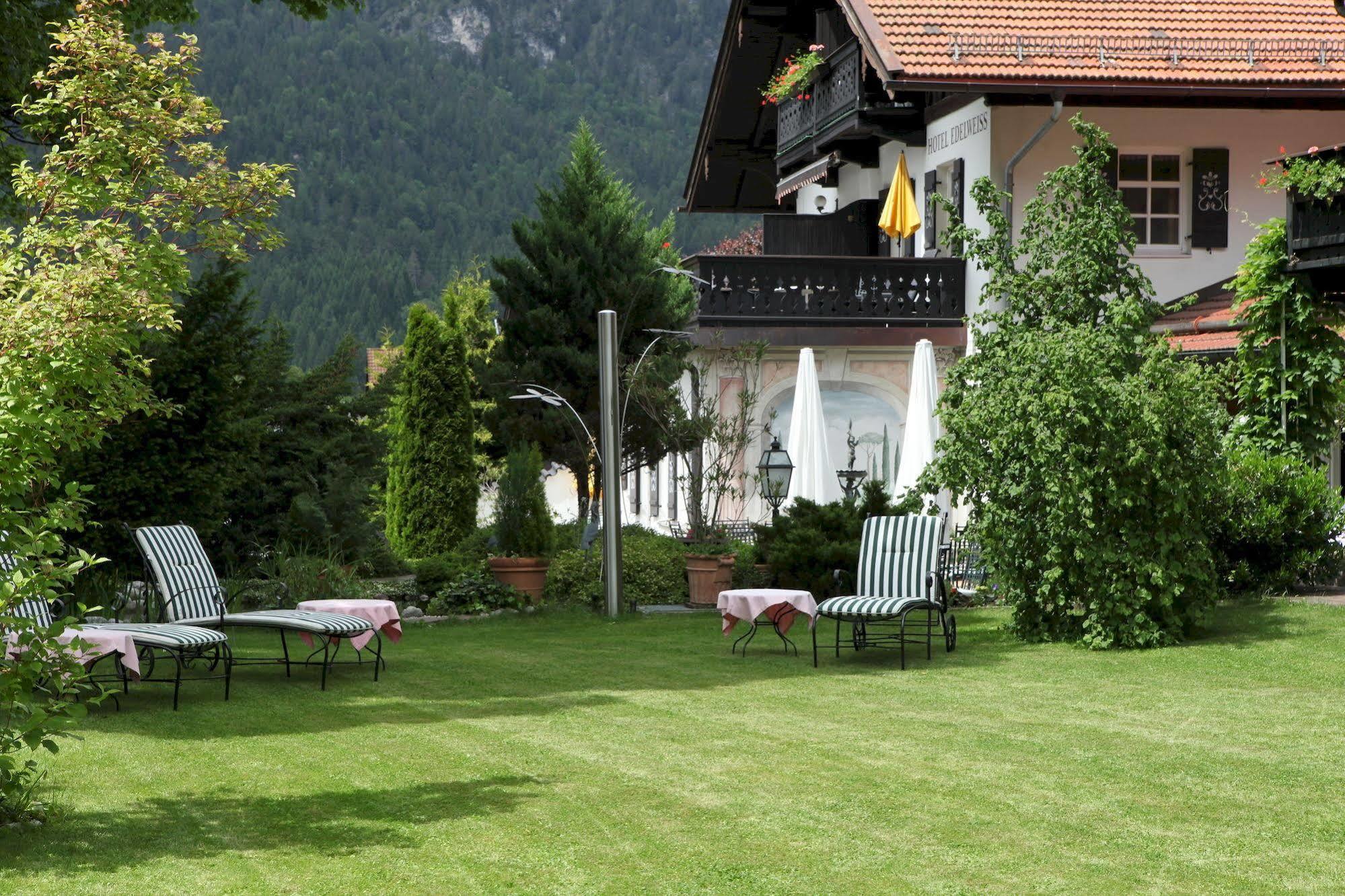 Hotel Edelweiss Garni Гармиш-Партенкирхен Экстерьер фото