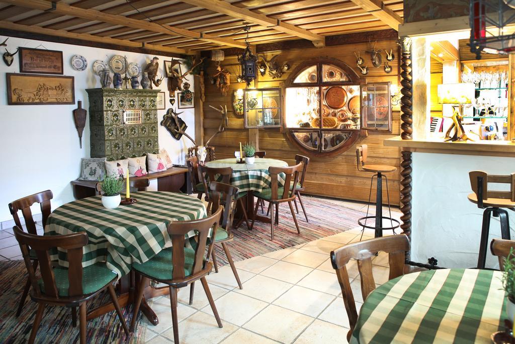 Hotel Edelweiss Garni Гармиш-Партенкирхен Экстерьер фото